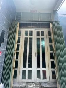 TRUNG TÂM QUẬN 3 – LÊ VĂN SỸ - CÁCH HẺM XE TẢI 10 BƯỚC CHÂN - 5 TẦNG – 3PN – 4WC