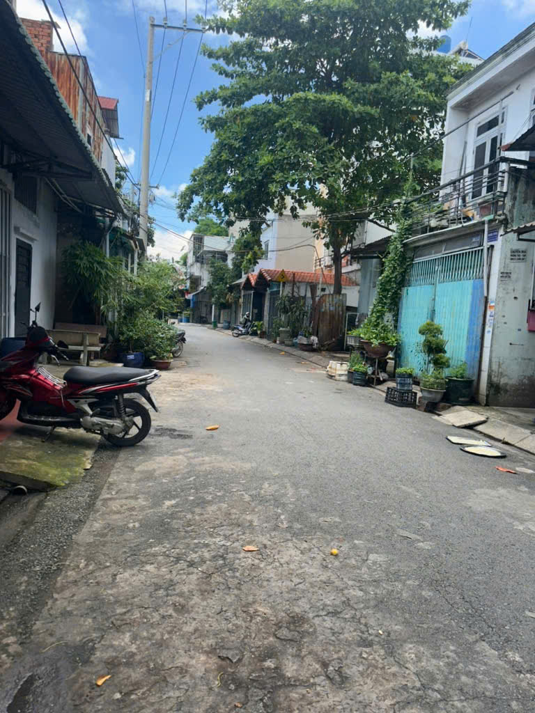 bán nhà gần cầu quang trung