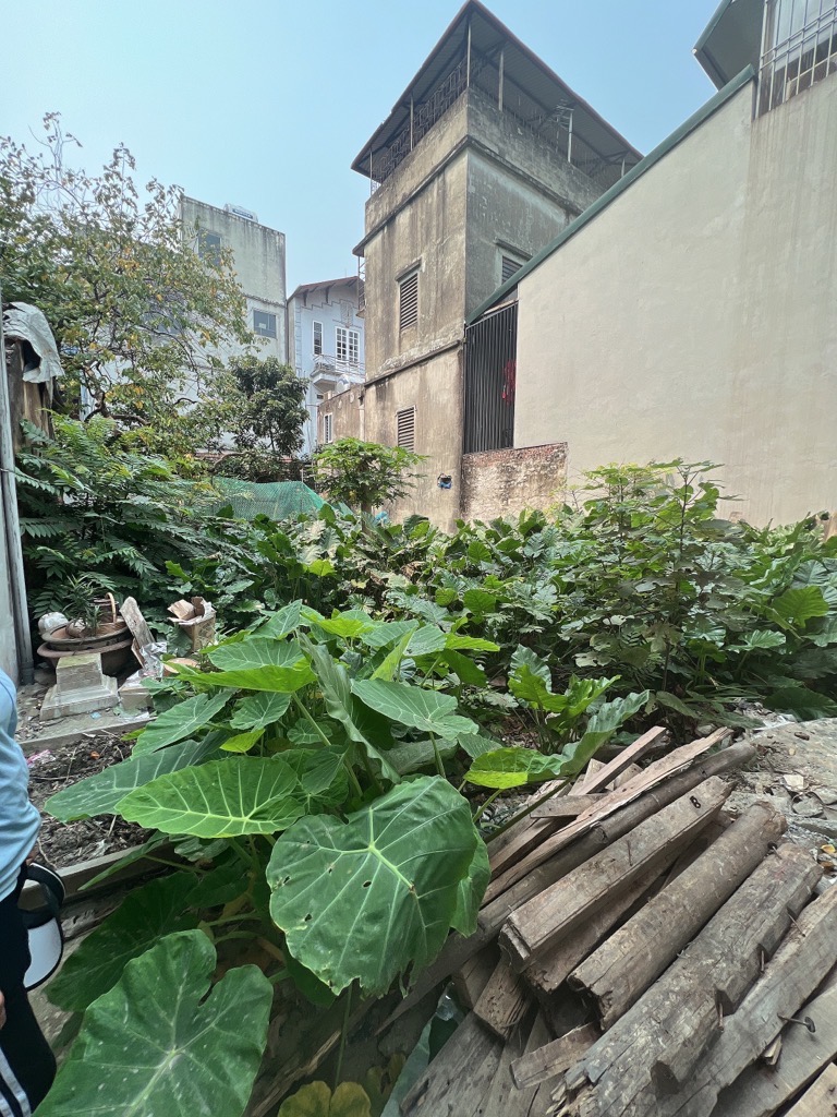 cần bán đất ỷ la , hà đông