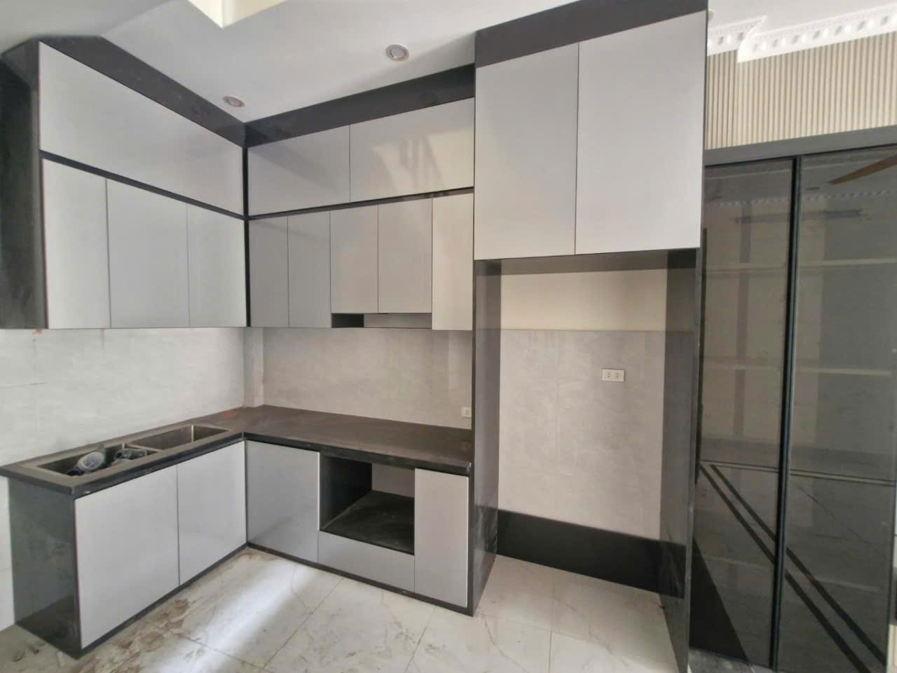 MẶT PHỐ PHÚ LƯƠNG HÀ ĐÔNG - 48M CHỈ HƠN 9 TỶ _ KINH DOANH_ NHÀ ĐEP_ VỈA HÈ RỘNG _ ĐA CHỨC NĂNG