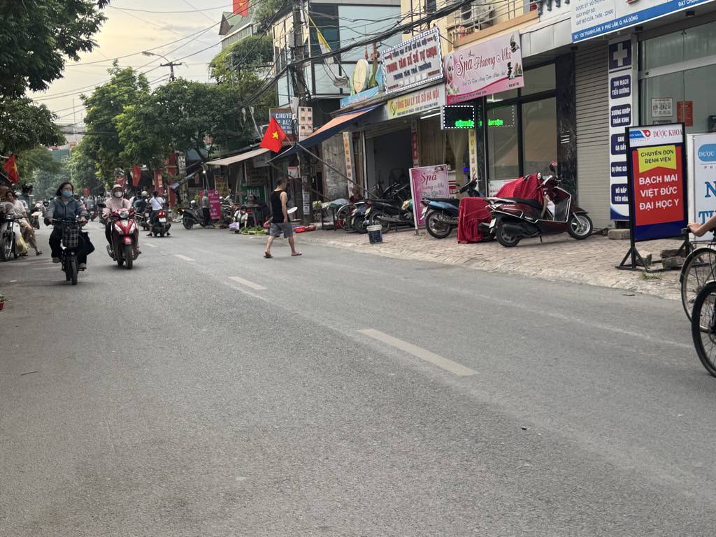 MAN BỒI GỐC GĂNG BALA HÀ ĐÔNG 50M CHỈ HƠN 14 TỶ - 6 TẦNG THANG MÁY - PHÂN LÔ VỈA HÈ - Ô TÔ TRÁNH -