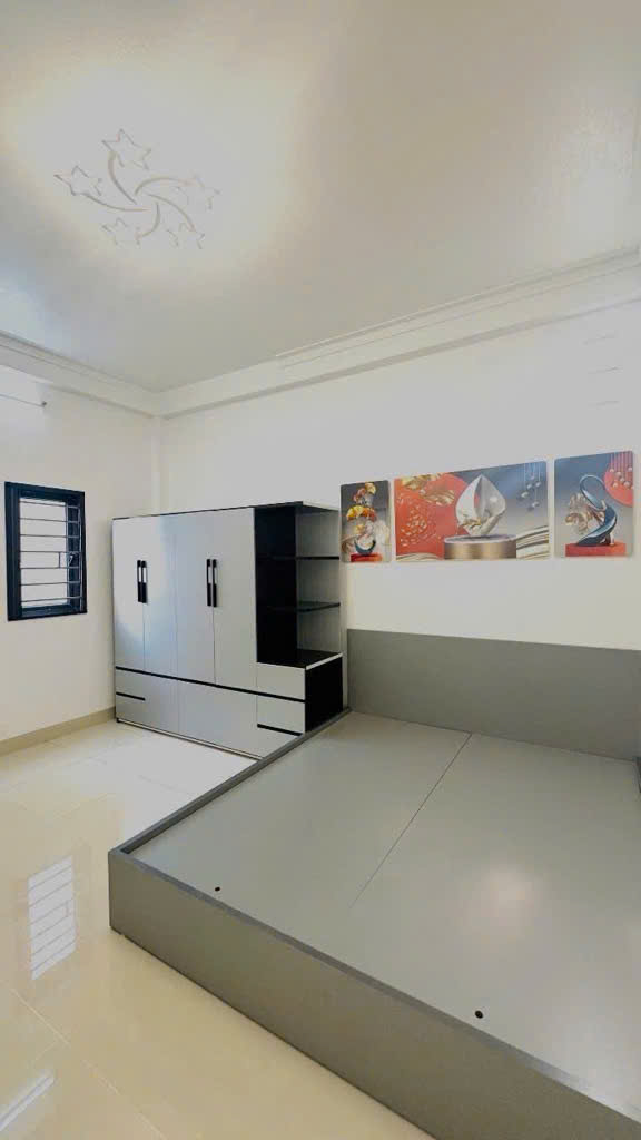 khu dv yên nghĩa hà đông 50m chỉ nhỉnh 11 tỷ , cách bến xe yên nghĩa chỉ 150m ,trường đại học