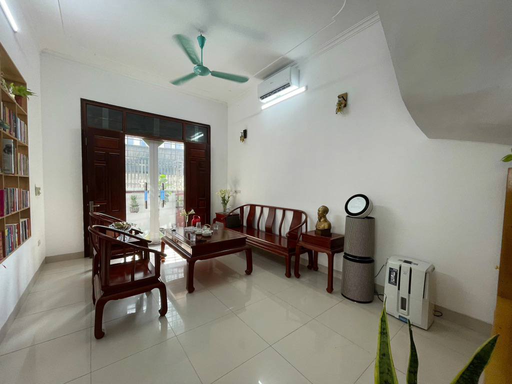 Tam hưng thanh oai 240m nở hậu  trên đất có sẵn nhà ,chỉ nhỉnh 15 tỷ 
cách 200m có dự án khu công