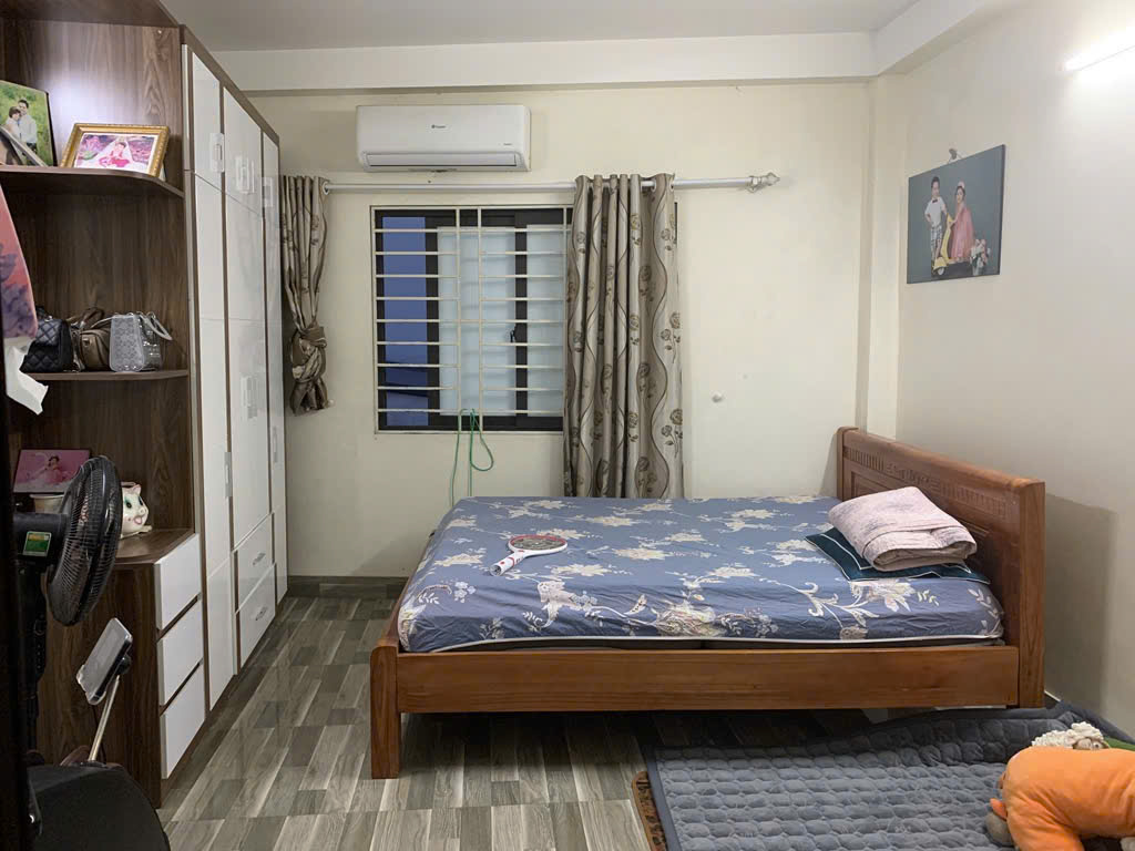 ba la hà đông 41m chỉ hơn 6Đ _3 bước chân ra mặt phố _ đầy đủ tiện ích _ giao thông thuận tiện đi