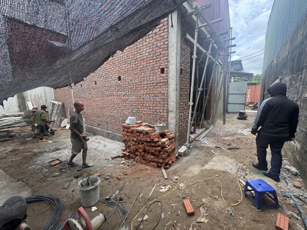 42m phú lương hà đông_ 5m ra ô tô tránh đỗ ngày đêm _gần khu buôn bán đông đúc