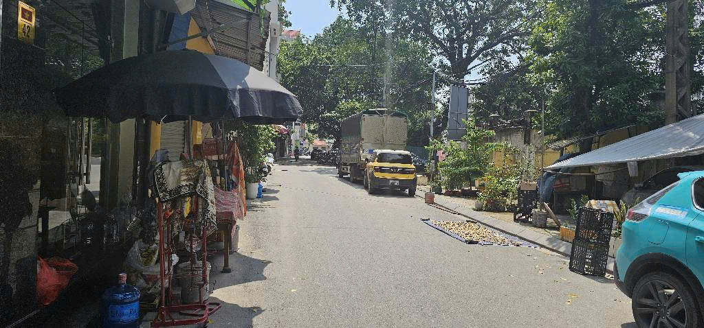 quang trung hà đông 45m_phân lô ,2 thoáng_vài bước chân ra ô tô tránh