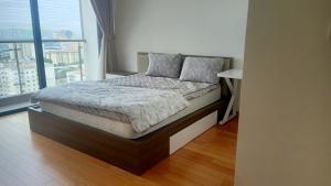 hà trì hà đông _40m_ 3 thoáng_ full nội thất_gần oto đi lại vô cùng thuận lợi _ mặt tiền khủng