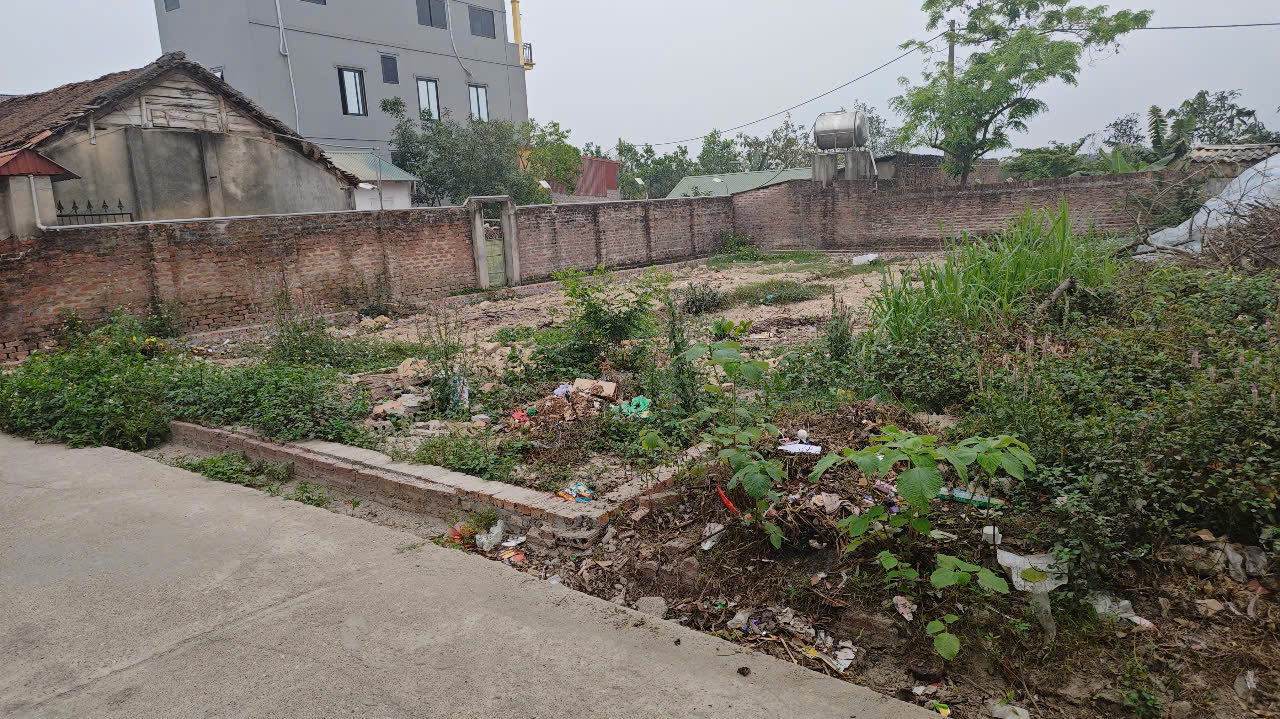 Bán Đất NAM CƯƠNG 4 Tỷ Full Thổ Cư 176m, Mặt tiền hơn 9m, Xe Bán Tải Fortuner Thông ngõ