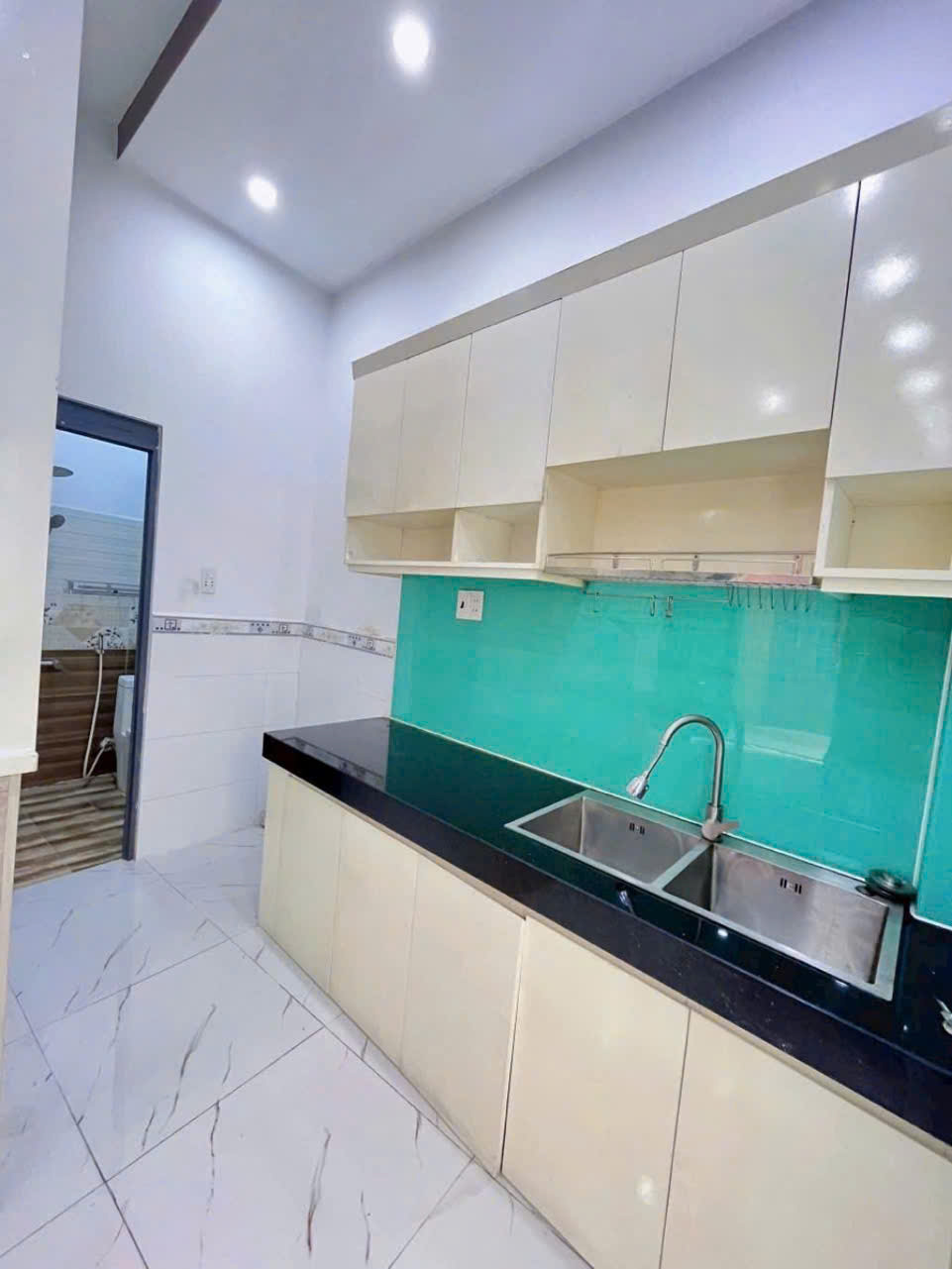 BÁN NHÀ  3 TỶ  NGANG 6M PHƯỜNG 10 GÒ VẤP 