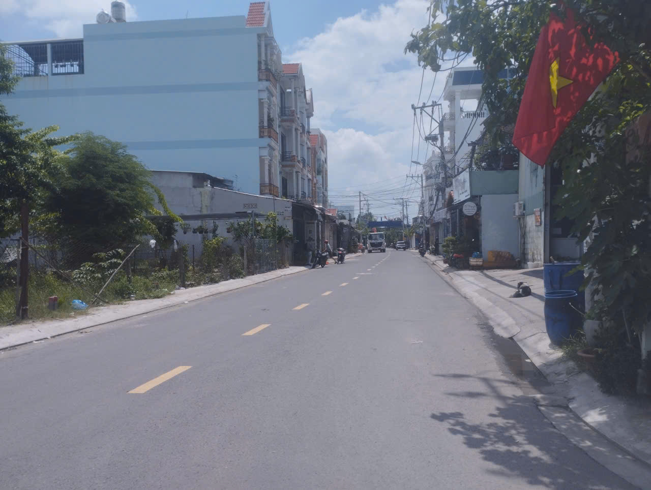 MS10-04.. HƠN 2 TỶ- NHÀ SHR QUẬN 12- DT VUÔNG 74M2