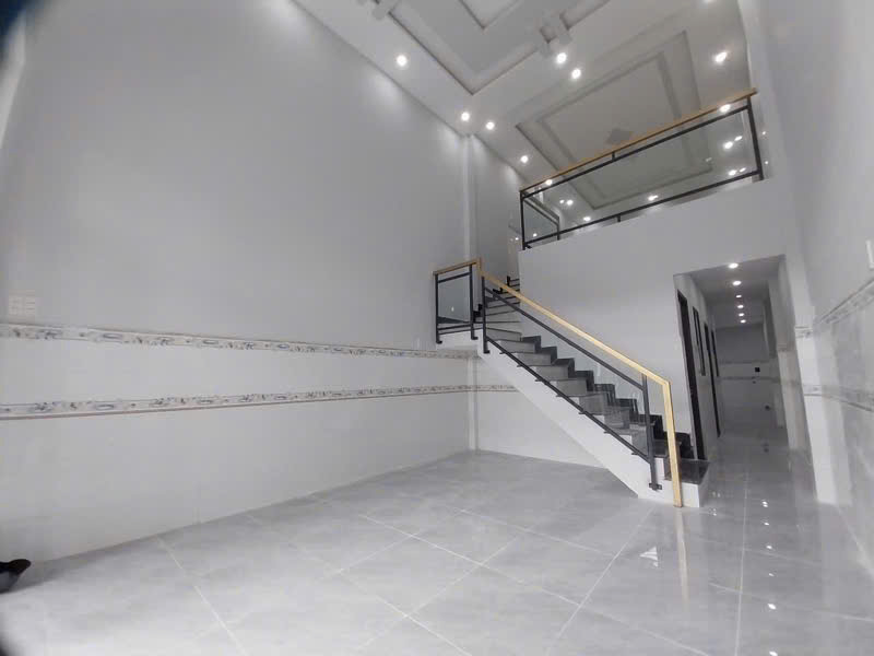 CHỈ 3 TỶ- CHO CĂN NHÀ GẦN 100m2- 3PN- SÁT METRO QUẬN 12