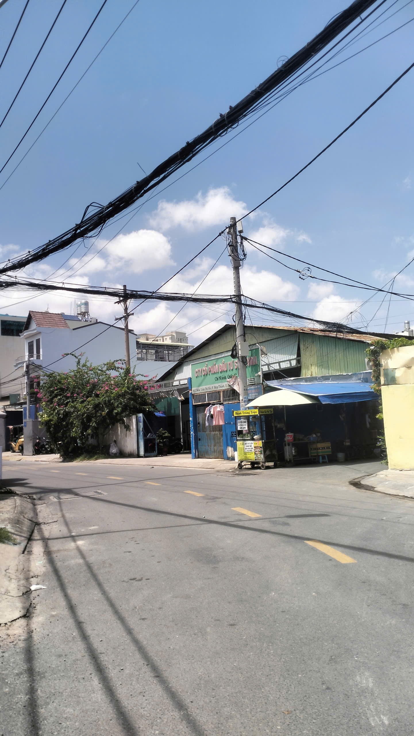 BÁN NHÀ DT LỚN GẦN 100m2 NGUYỄN ẢNH THỦ, Q12 -- SỔ RIÊNG - NHỈNH 4 TỶ