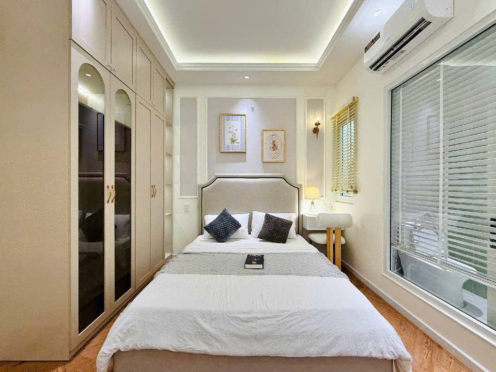 BÁN NHÀ LÔ GÓC 2 MẶT HẺM – DT 75m2 (SD)- CHỈ 2.x- GẦN NGUYỄN THỊ ĐẶNG