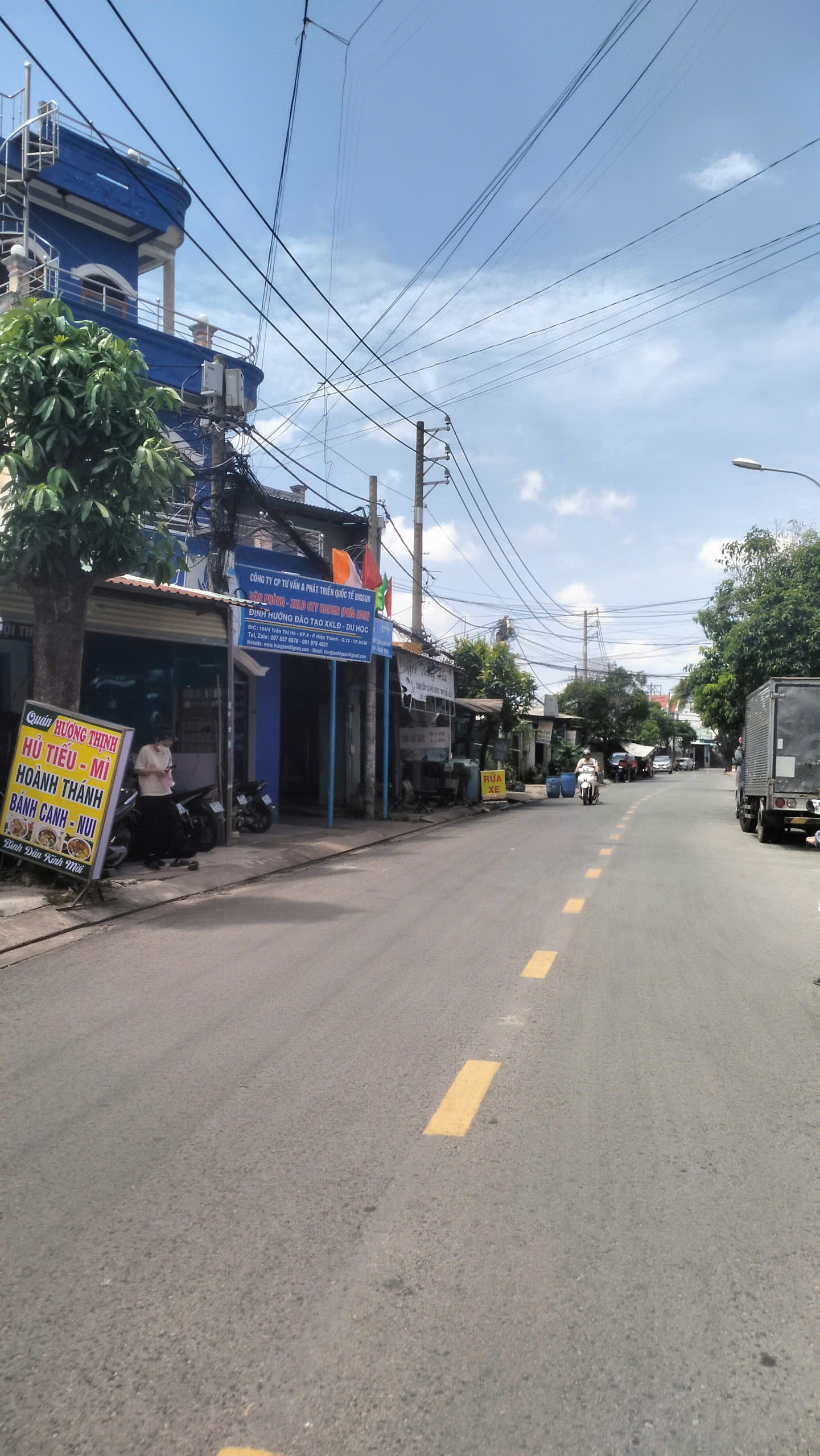 MUA 1 LÔ ĐẤT- ĐƯỢC 2 CĂN NHÀ- DT 85m2 - XE 7 CHỖ NGỦ TRONG NHÀ- GẦN NGUYỄN THỊ BÚP- CHỈ 5T 