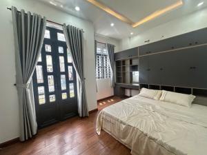 NHÀ QL1A  GẦN CV PHẦN MỀM QUANG TRUNG- Ngang 6m- GẦN 80M2 - 4PN- Chỉ 2T680 , HẺM THÔNG SẠCH SẼ THOÁNG MÁT