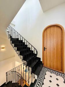 BÁN NHÀ 72m2- 4 PHÒNG NGỦ-CHỈ 2.7x- NGAY NGÃ 4 NGUYỄN ẢNH THỦ LÊ VĂN KHƯƠNG