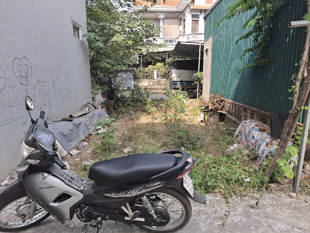 NHỎ TIỀN NGÕ Ô TÔ - QUYẾT TIẾN 1