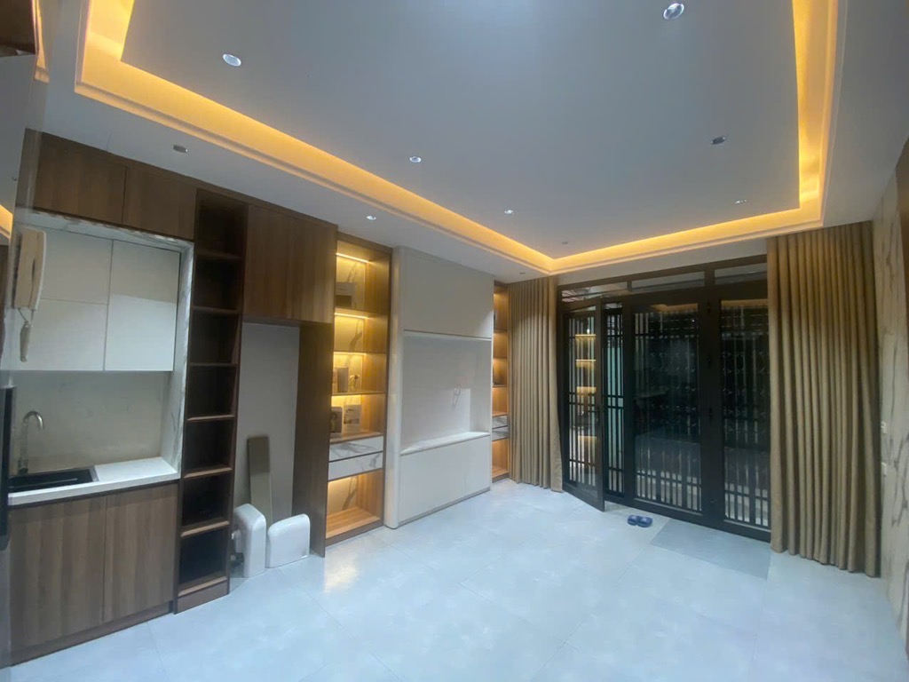 Bán nhà Ngô Thì Sỹ nhà đẹp 150m2 ngõ ô tô hơn 8 tỷ