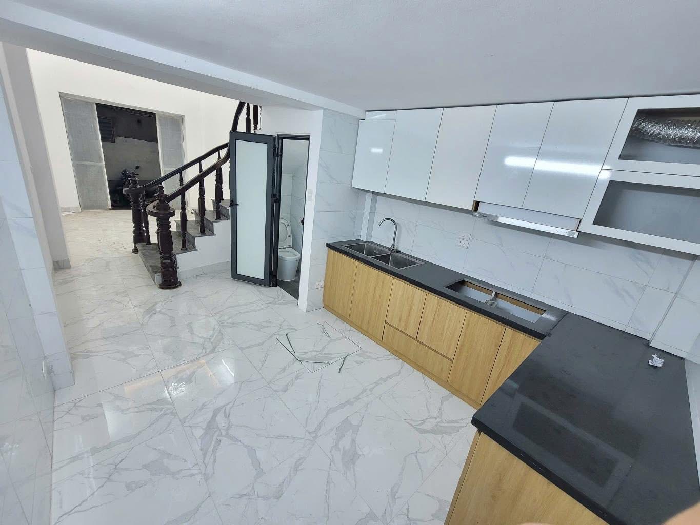 Bán nhà đẹp Vạn Phúc Hà Đông nhà hiếm 35mx6T  7tỷ bé