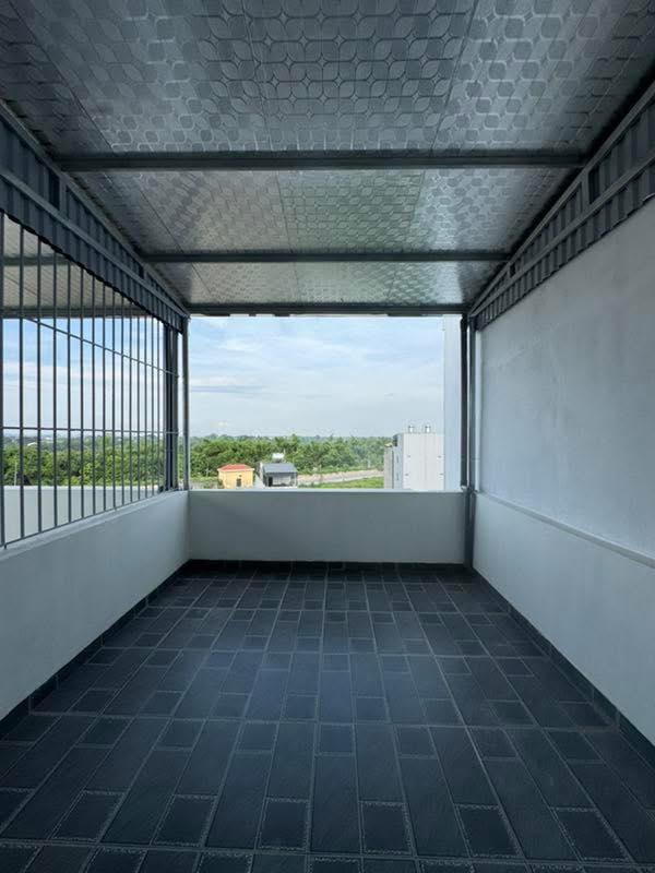 Bán nhà Lê Trọng Tấn Hà Đông 55m2 4 tầng nhỉnh 6 ty ngay vòng Xuyến Lê Trọng Tấn Tố Hữu có bãi gửi xe