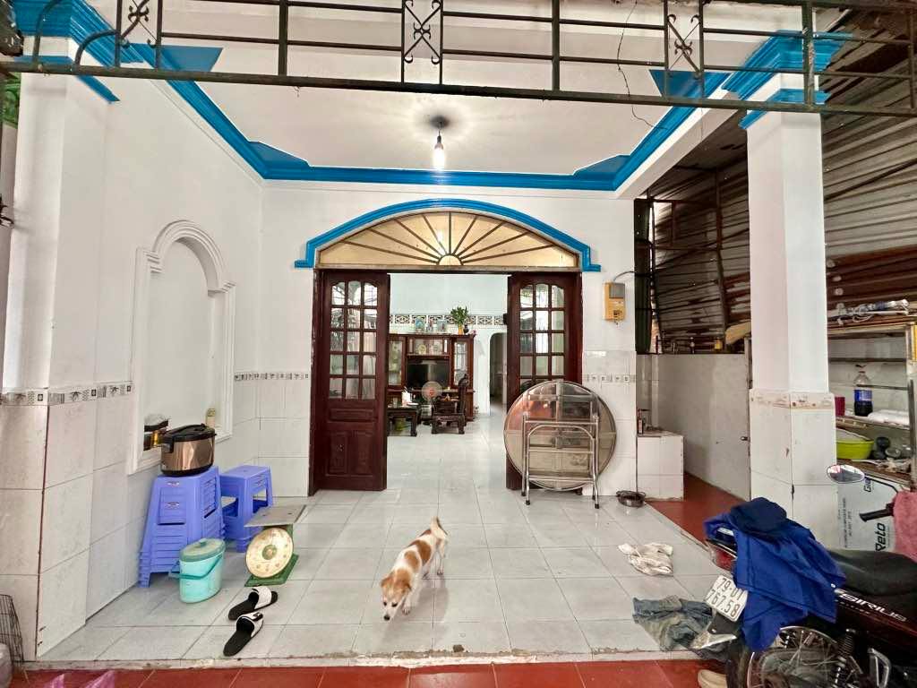 NGAY GA METRO BÌNH THÁI - ĐẶNG VĂN BI - 4PN  NGANG 5.2M  97M - CHỈ 4.3 TỶ TL