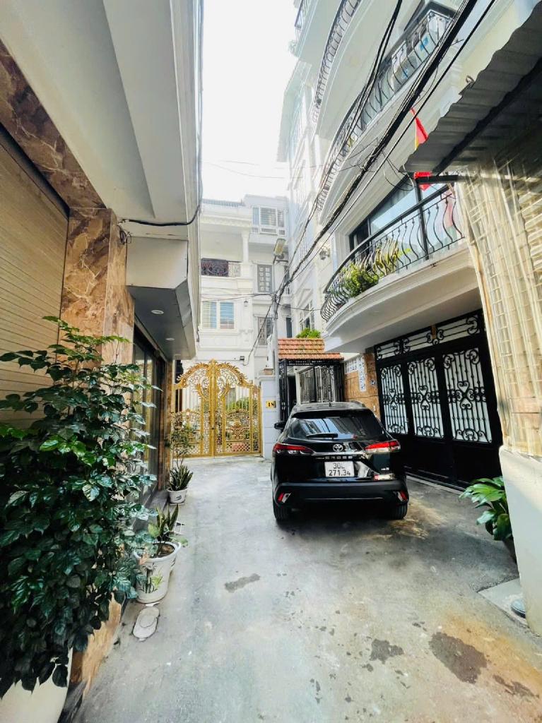 Bán gấp nhà Ngọc Thụy trung tâm Long Biên, 50m2, 5 tầng, 7 tỷ, thương lượng mạnh