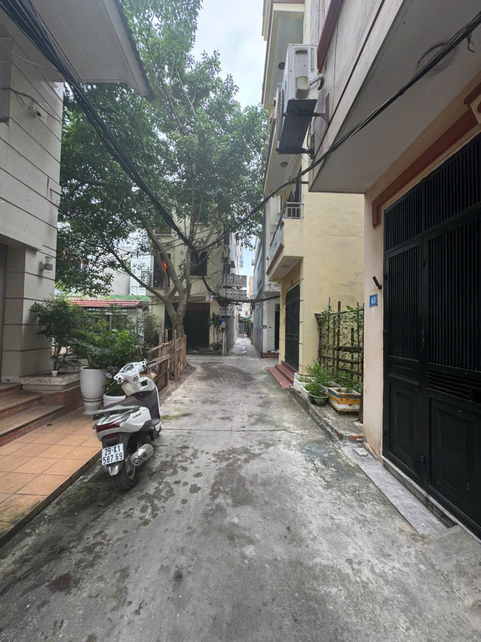 Bán nhà 4 tầng phố Hoa Lâm – Long Biên – ô tô đỗ cửa – sổ đỏ chính chủ