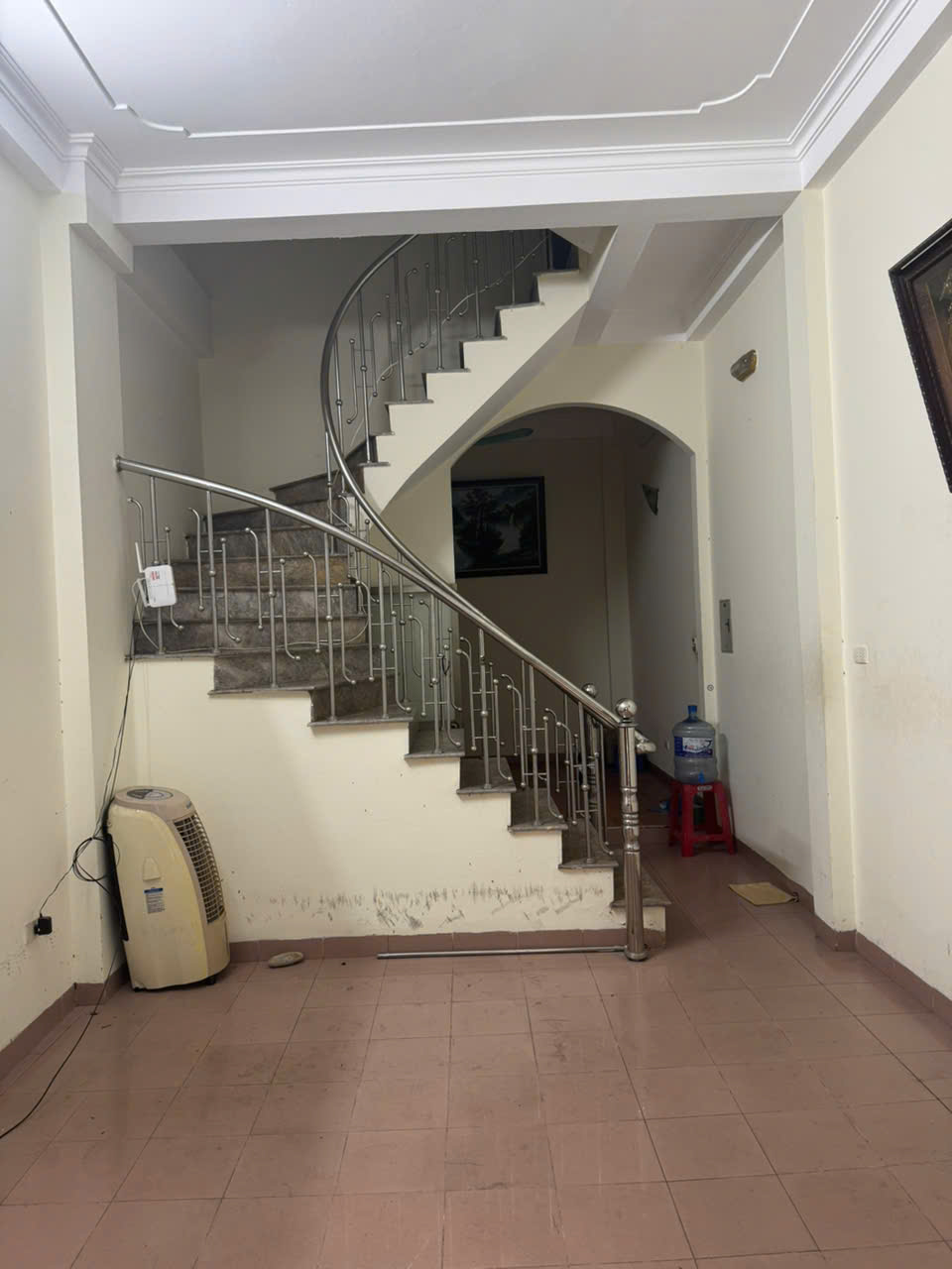 Bán nhà 4 tầng phố Hoa Lâm – Long Biên – ô tô đỗ cửa – sổ đỏ chính chủ