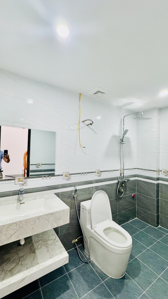 Bán nhà Phúc Đồng Long Biên – 42m² x 5 tầng – nhà mới – giá nhỉnh 6 tỷ