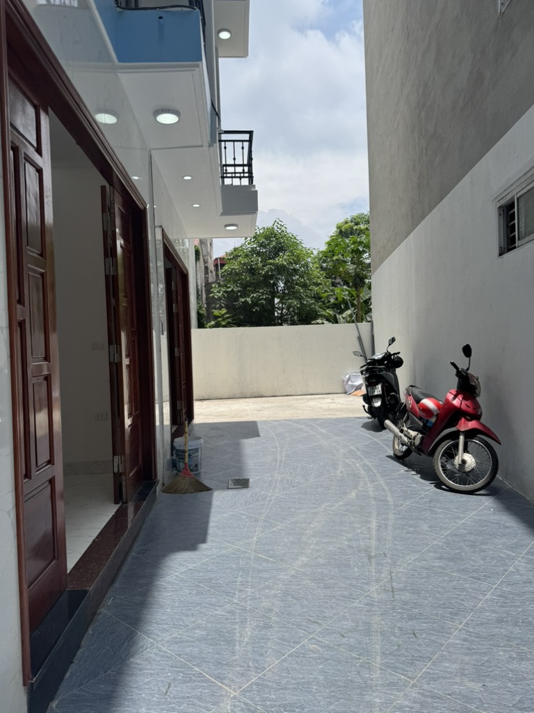 Bán nhà Phúc Đồng Long Biên – 42m² x 5 tầng – nhà mới – giá nhỉnh 6 tỷ