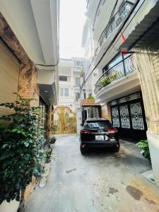 Bán gấp nhà Ngọc Thụy trung tâm Long Biên, 50m2, 5 tầng, 7 tỷ, thương lượng mạnh