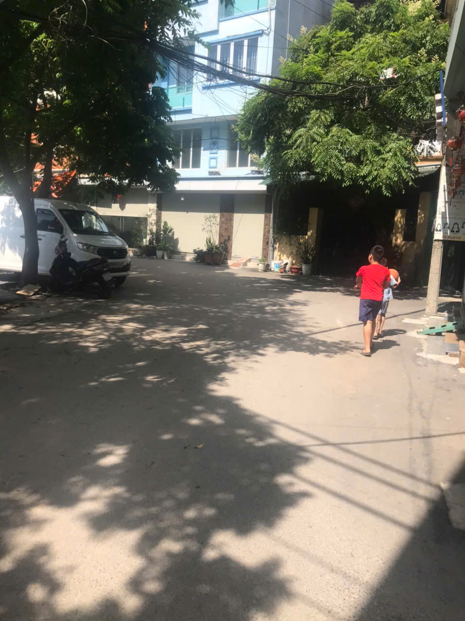 TRUNG TÂM HUYỆN THANH TRÌ 50m2 KINH DOANH ,Ô TÔ TRÁNH 8tỷ