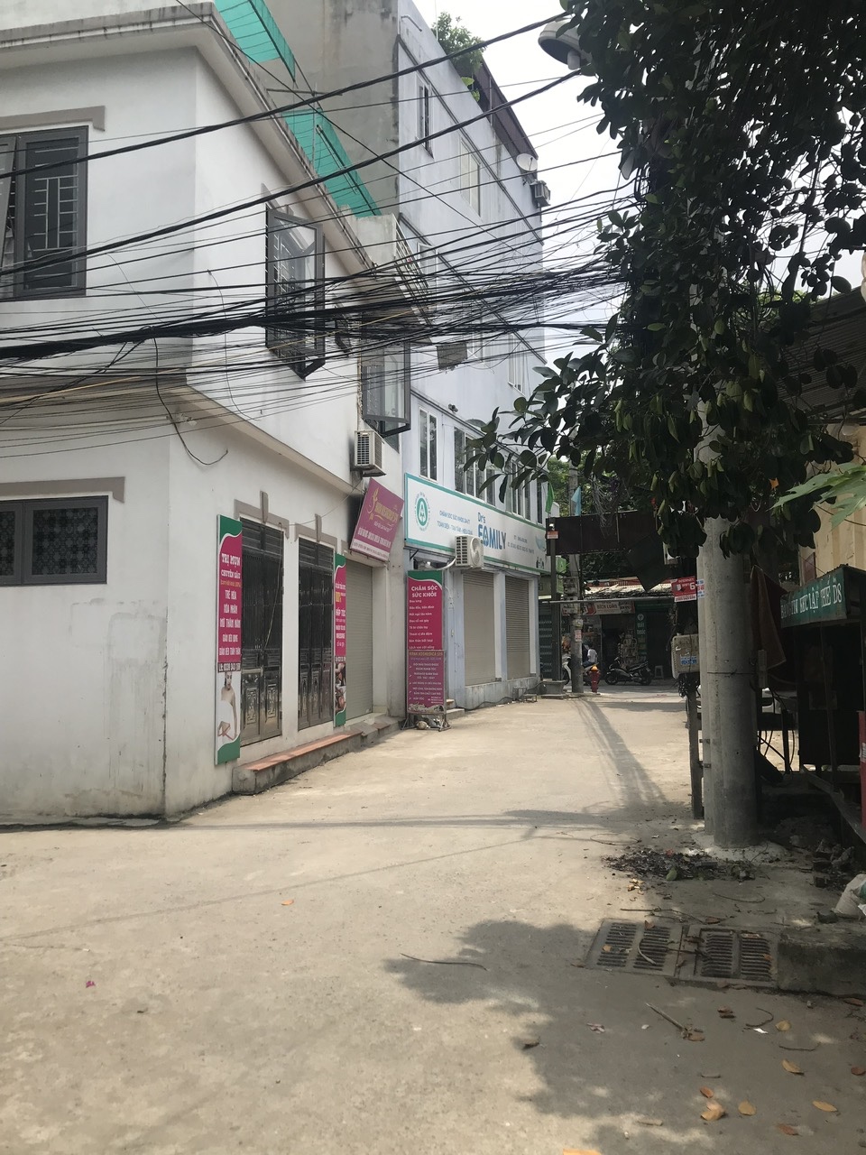 TRUNG TÂM HUYỆN THANH TRÌ Ô TÔ TẢI TRÁNH, ĐỖ CỬA, KINH DOANH, DÒNG TIỀN 25TR/THÁNG 
- 3 THOÁNG