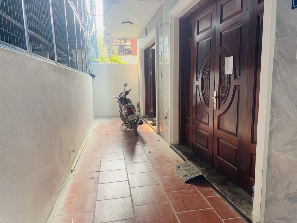 An dương vương 5tầng 6,7tỷ nhà đẹp ở luôn