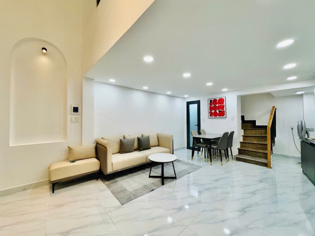 Gò Vấp - 26m2 - tặng nội thất - an ninh - hẻm thông