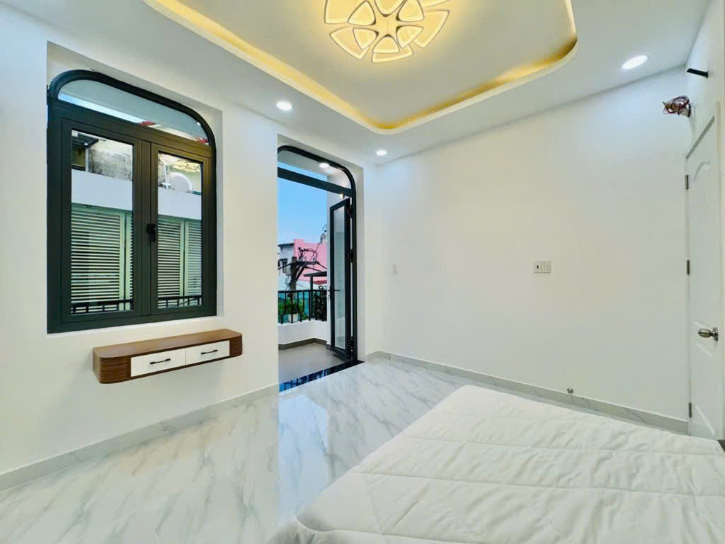 Gò Vấp - 26m2 - tặng nội thất - an ninh - hẻm thông