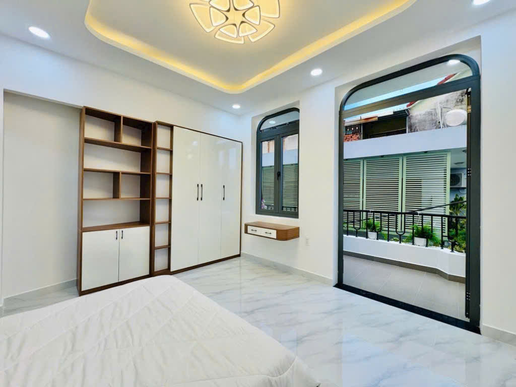 Gò Vấp - 26m2 - tặng nội thất - an ninh - hẻm thông