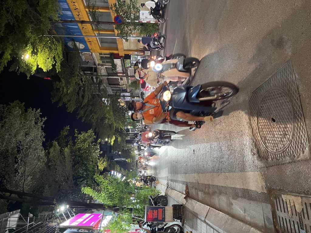 Bán nhà Khâm Thiên, Đống Đa, kinh doanh , ở