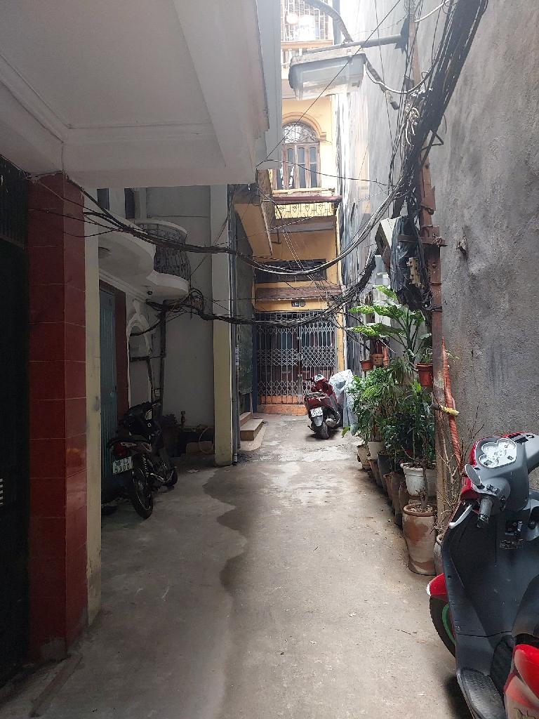 Bán nhà Hoàng Cầu , quận Đống Đa, phân lô cực đẹp