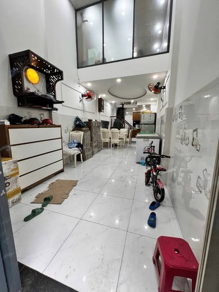 TÂN PHÚ NHÀ ĐẸP TẶNG FULL NỘI THẤT - 32M2 - NHỈNH 3 TỶ