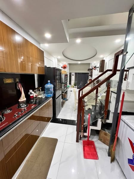 TÂN PHÚ NHÀ ĐẸP TẶNG FULL NỘI THẤT - 32M2 - NHỈNH 3 TỶ