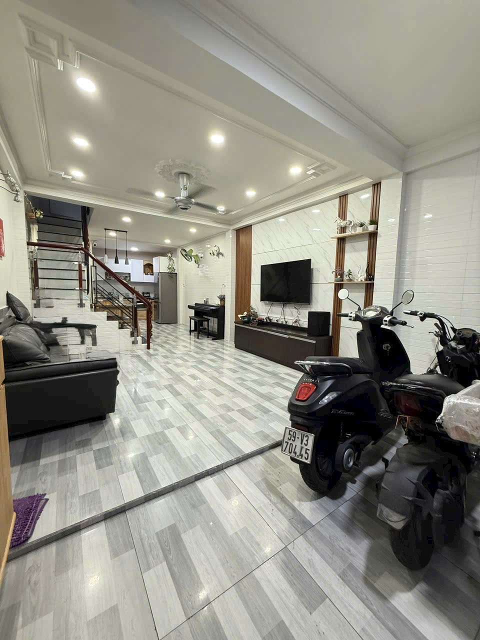 BÁN NHÀ QUANG TRUNG - DT SỬ DỤNG 100M2 - NGAY COOPMART - CHỈ 4,2 TỶ