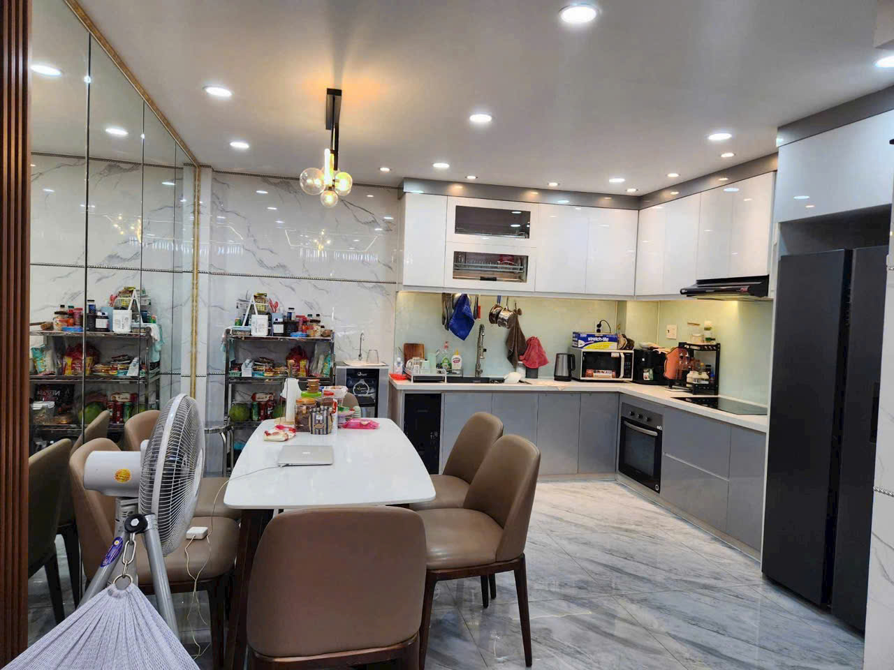 ( GIẢM SỐC 800TR ) NHÀ ĐẸP TRUNG TÂM GÒ VẤP - HẺM XE HƠI ĐẬU CỬA - NỘI THẤT CAO CẤP