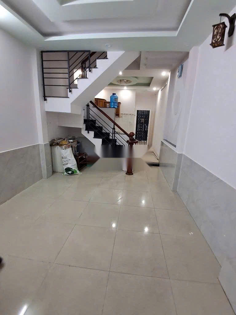 NHÀ ĐẸP NGUYỄN VĂN KHỐI 4 TỶ 2 - NGAY CÔNG VIÊN LÀNG HOA SÁT MẶT TIỀN