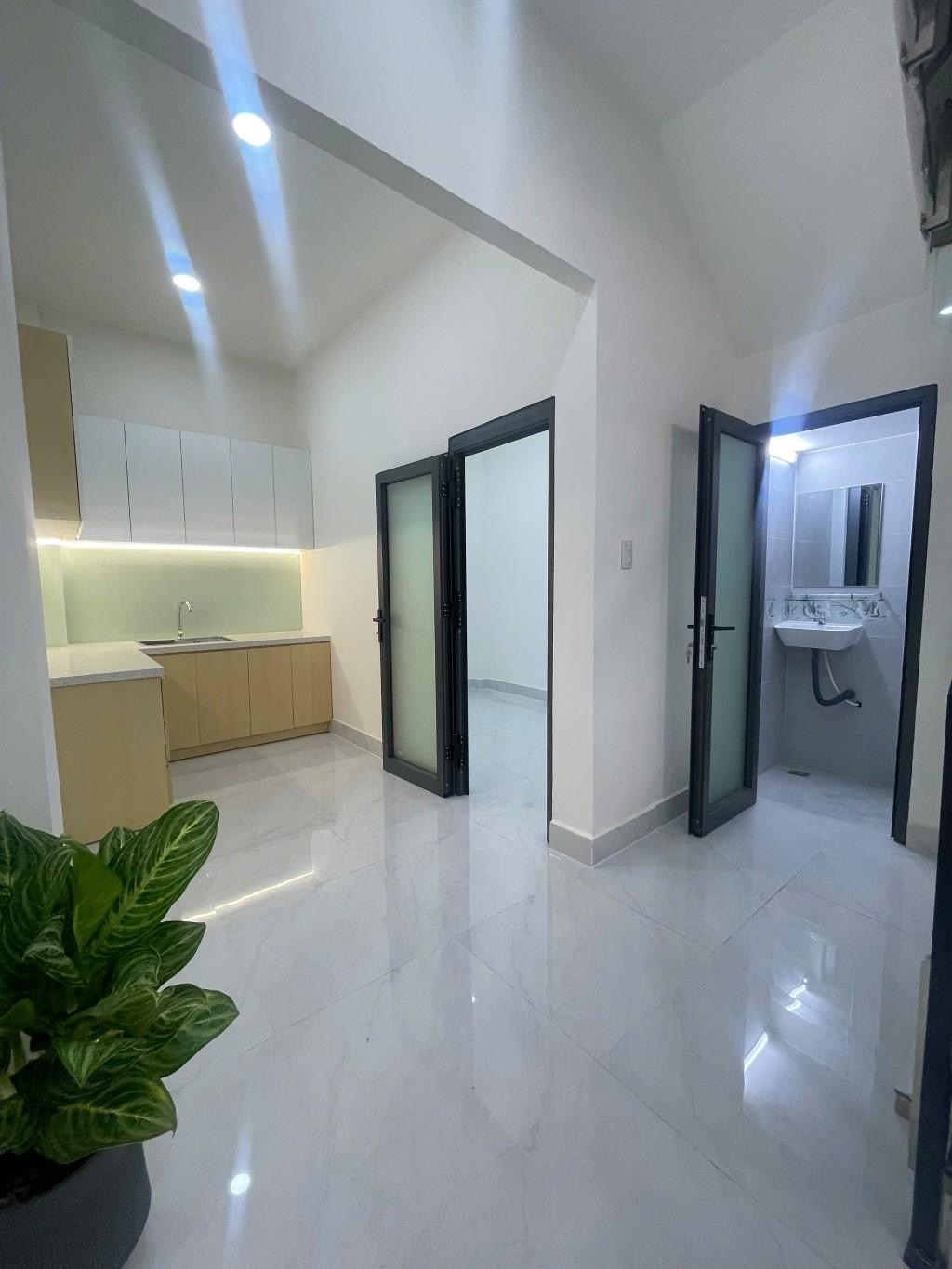 Nhà mới Nguyễn Duy f12q8 nhỉnh 4t