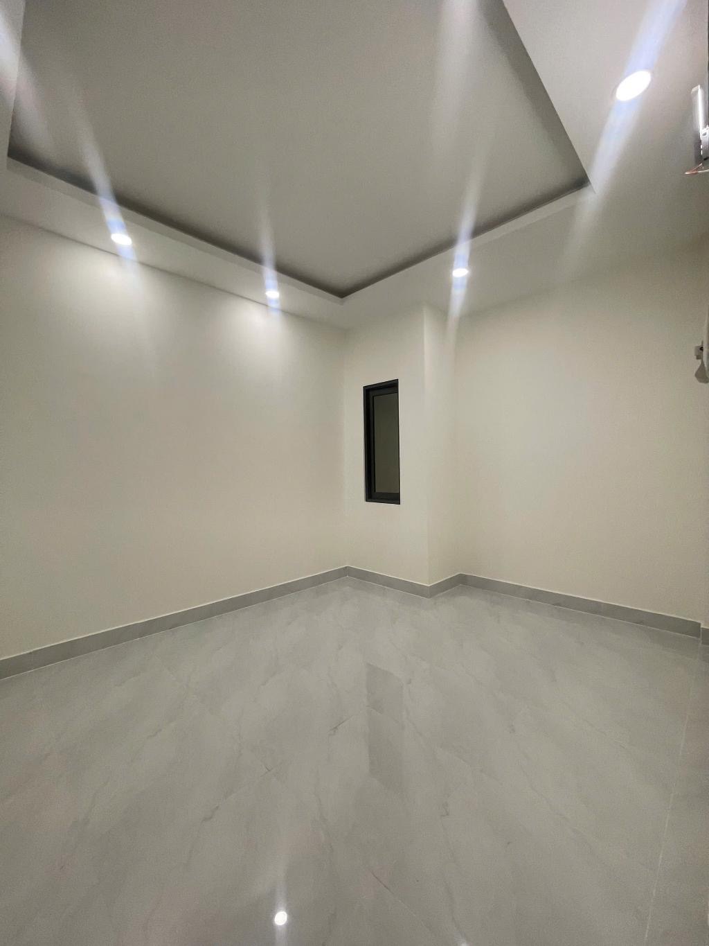 Nhà mới Nguyễn Duy f12q8 nhỉnh 4t