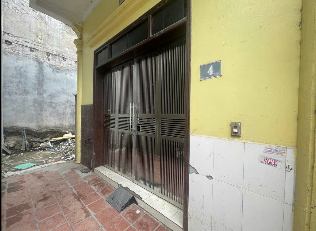 BÁN NHÀ CỔ NHUẾ 2 - MT 4.7m - Gần trường ĐẠI HỌC LỚN, BỆNH VIỆN