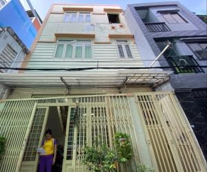 Bán Nhà 5.7×9. Bình Tiên Q6, Hẻm 3Gac,  4 tỷ x