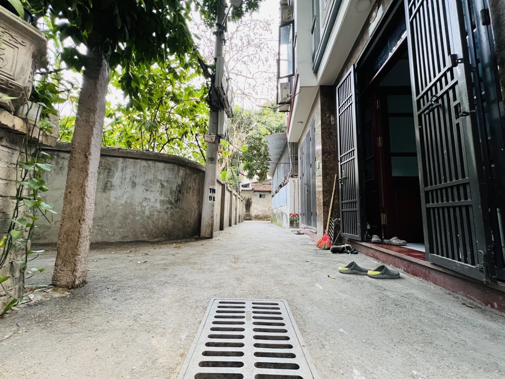 Bán nhà riêng tại Cầu Cốc, 114 triệu / m2, 52 m2, 4PN, 3WC, mặt tiền 4m