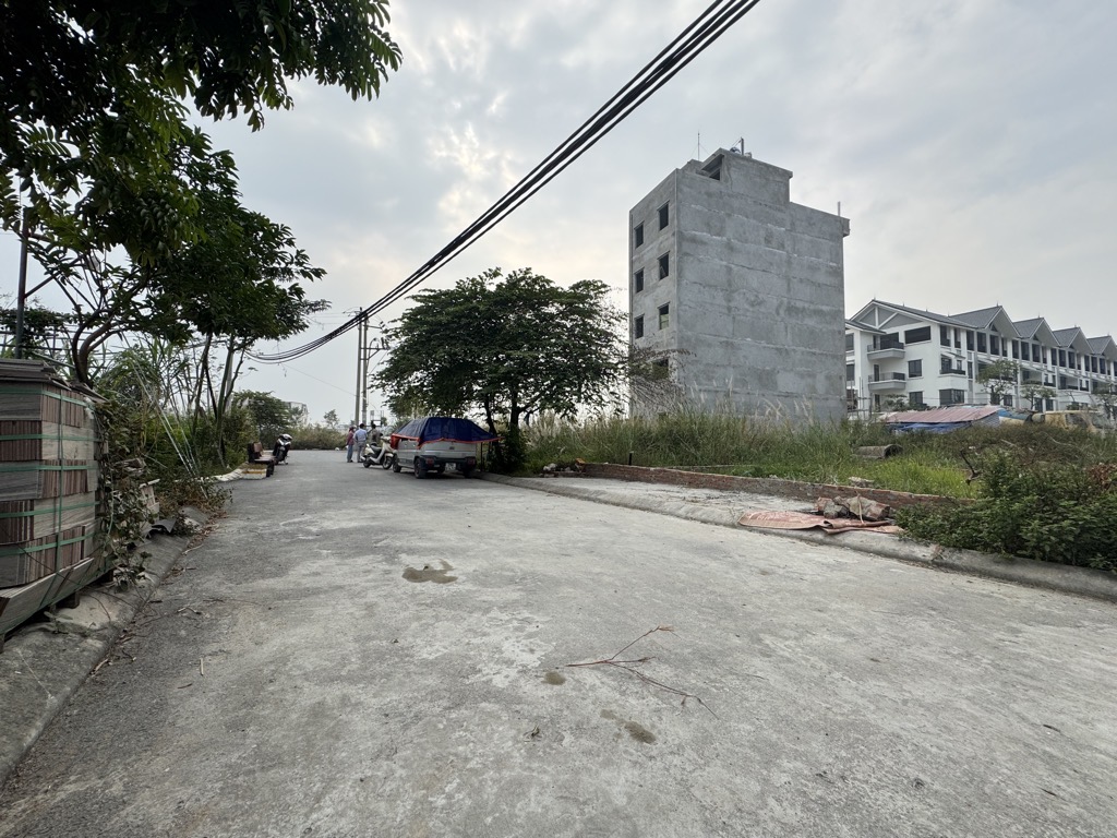 Bán đất Song Phương 39m2 Ô tô tải vào đất